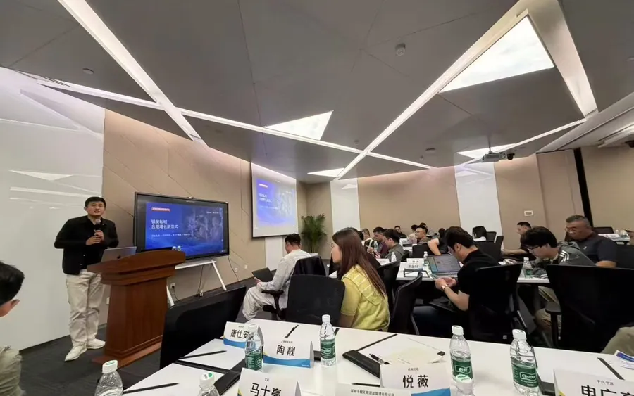 AI 工作台实操培训现场